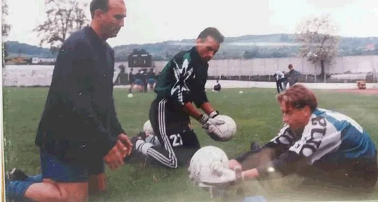 Foto  Cristi Neamțu ar fi împlinit 41 de ani. Simbolul Peluzei Sud 97, mereu inimile noastre!