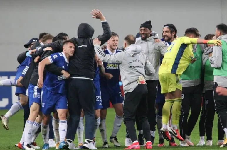 Foto Compagno a deraiat Rapidul în Bănie. Știința a câștigat cu 1-0 și este liderul campionatului!