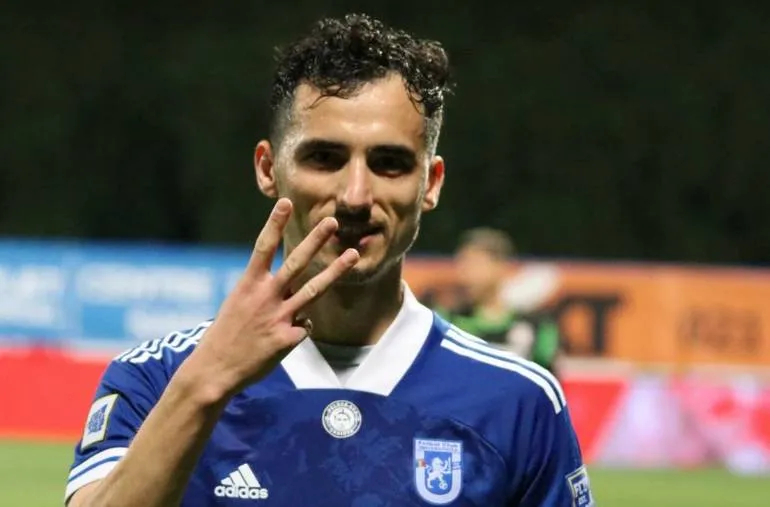 Foto Ăsta e Claudiu Bălan. Rapid-FCU, 1-3. Știința e campioana Ligii 2!