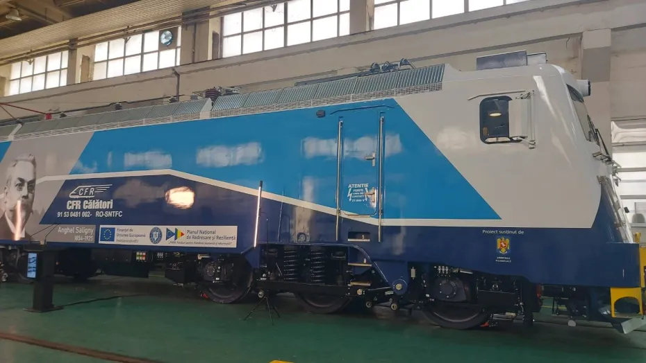 Foto Încep probele la locomotivele modernizate de Softronic pentru CFR. Ciolacu a dat prima cheie 