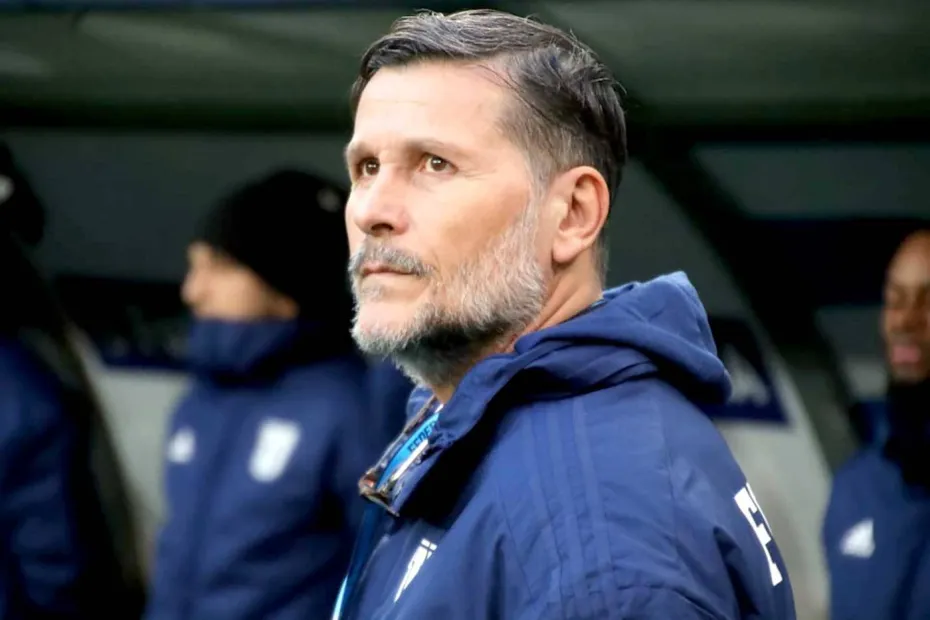 Foto George Ungureanu este unul dintre noi! FC Universitatea Craiova - FC Argeș, scor 1-0!