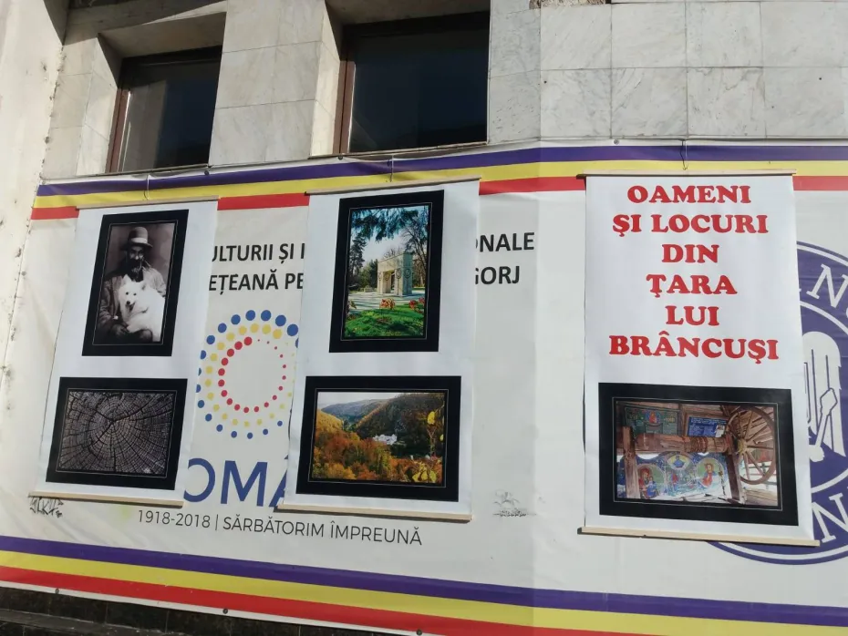 Foto Fotografii ale craiovenilor Remus Badea și Marinel Tira, expuse la Festivalului Artelor Vizuale “GORJFEST”