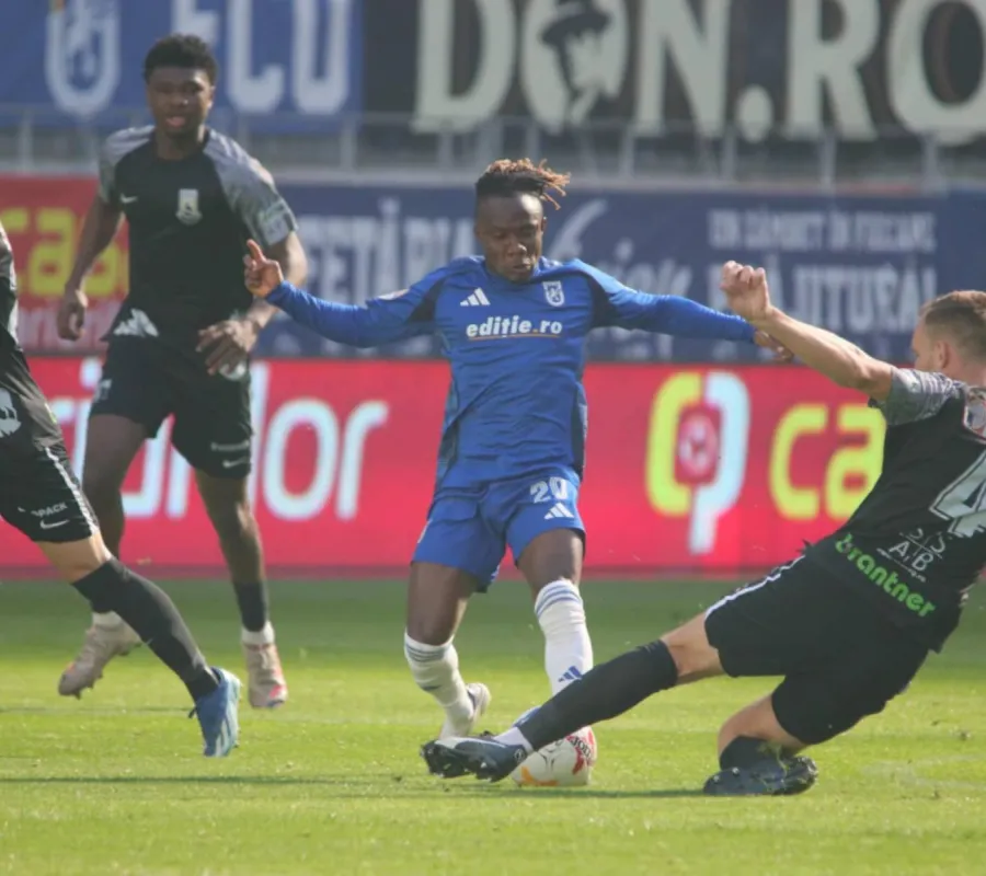 Foto Încă o prestație bună reușită de jucătorul lui FCU. Abbey a dat un gol și o pasă de gol în Metaloglobus-Hermannstadt, scor 2-2
