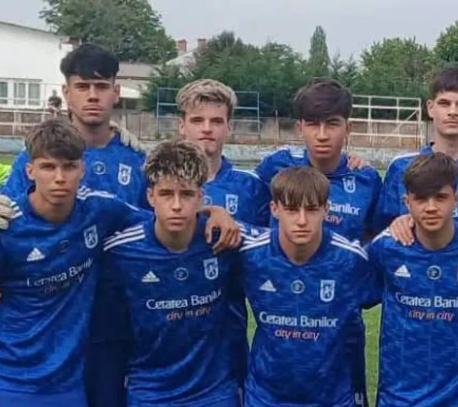 Foto ACS Afrem și Stoica Calafat -FCU 3-2. Ce jucători au marcat pentru alb-albștrii din Bănie