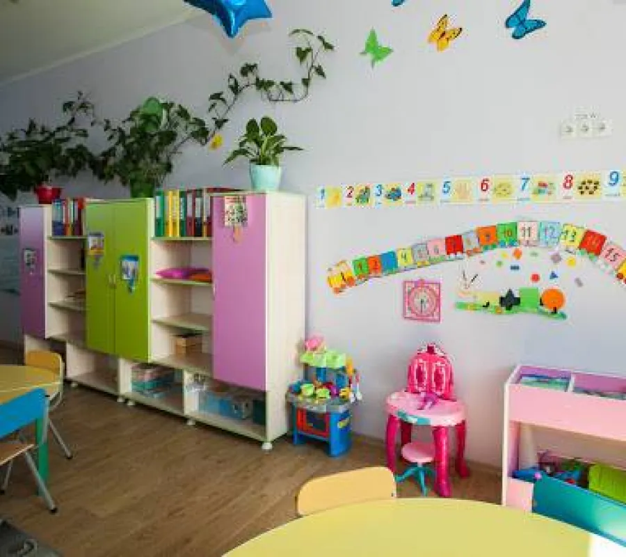 Foto Grădiniță privată din Craiova, sub ancheta poliției după ce o educatoare îi punea pe copii să se bată