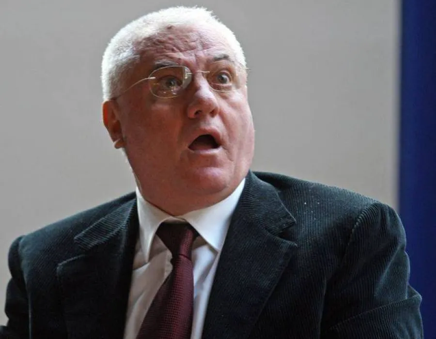 Foto Dumitru Dragomir, reţinut de procurori