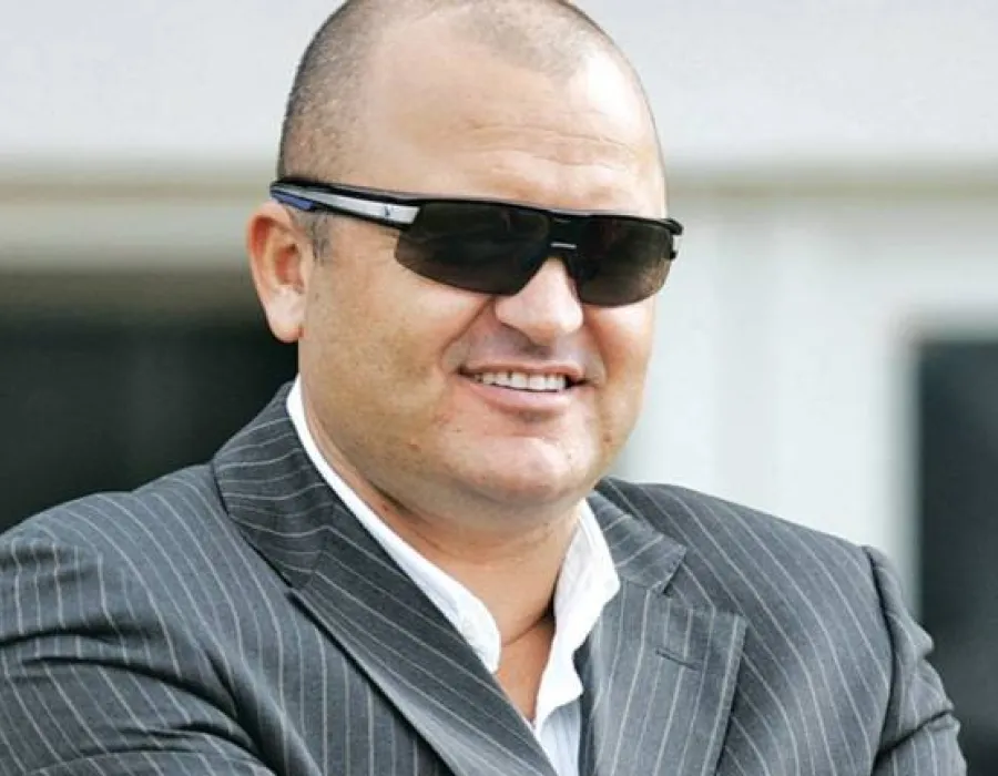 Foto Adrian Mititelu, izvor de drept