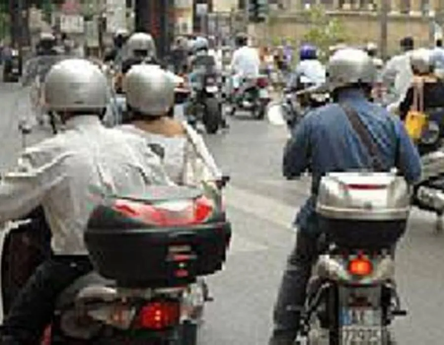 Foto Nu ai permis, ai interzis la scutere şi ATV-uri