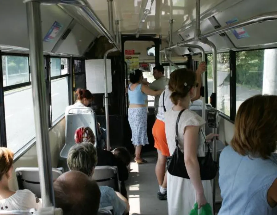 Foto Călătorii întâmpină probleme în autobuze