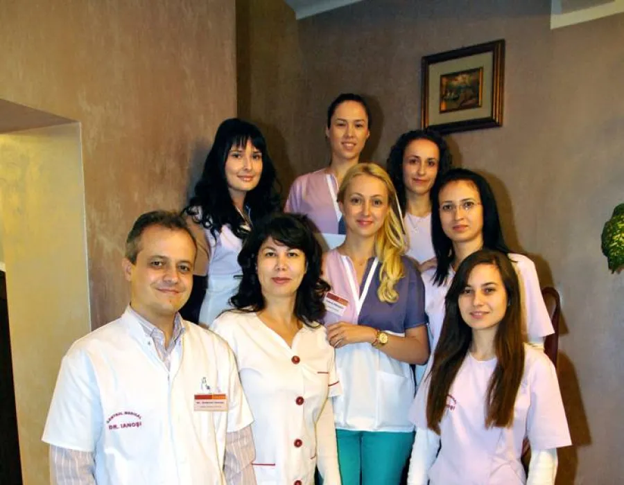 Foto Centrul Medical «Dr. Ianoşi», cel mai mare centru laser din România