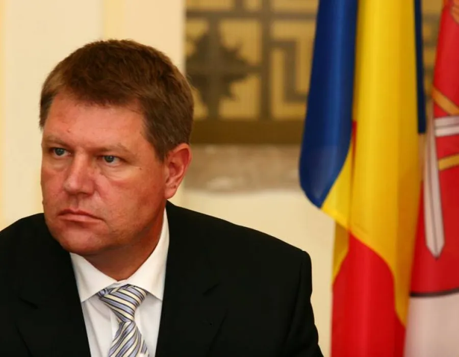 Foto România are, oficial, un nou preşedinte