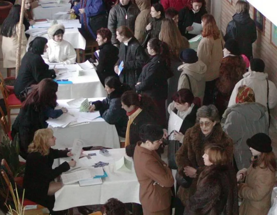 Foto Aproape 900 locuri de muncă libere în Oltenia