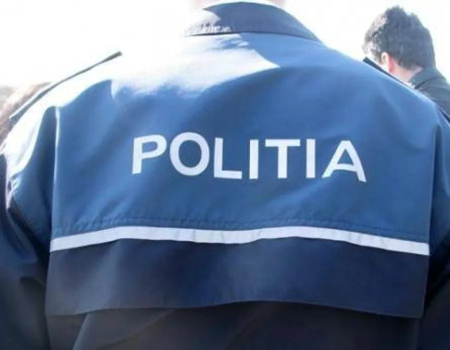 Foto Firmele specializate de pază şi bancomatele, verificate de poliţiştii doljeni