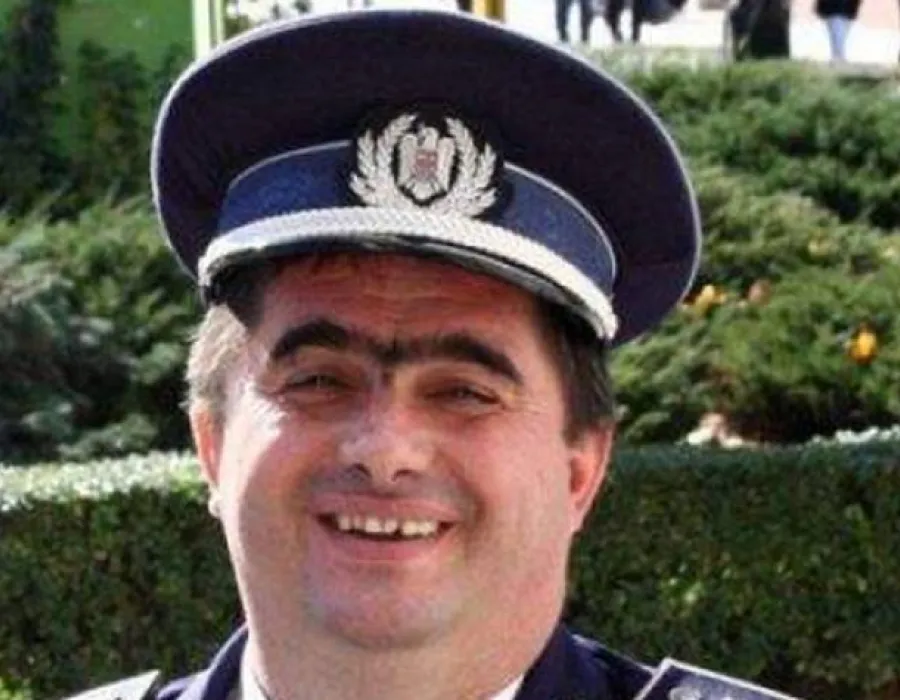 Foto De la şef de poliţie, la şef de haită