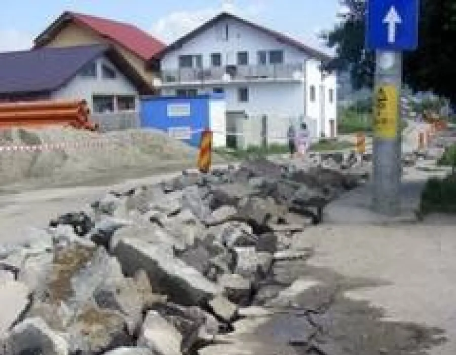 Foto Străzile din Târju Jiu, în reabilitare