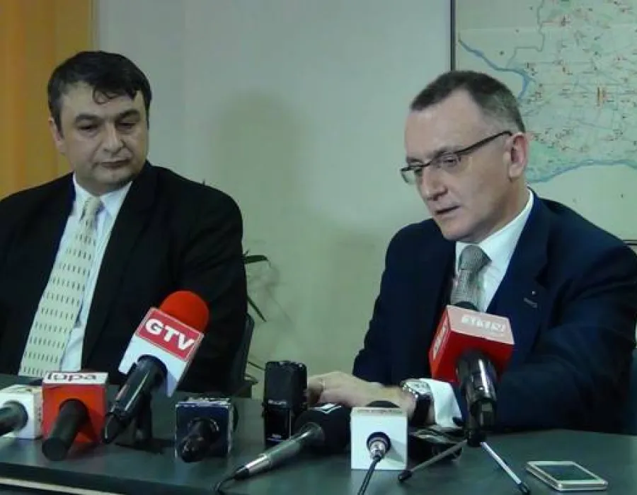 Foto Ministrul Educaţiei în vizită la Dolj şi Gorj. Promisiuni
