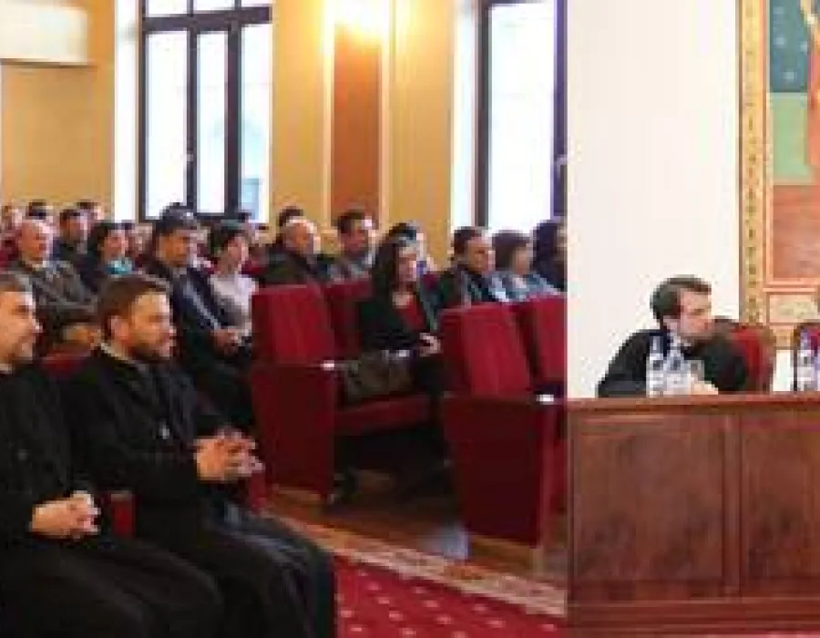 Foto S-a înfiinţat Asociaţia “Părinţí pentru Ora de Religie”, filiala Dolj