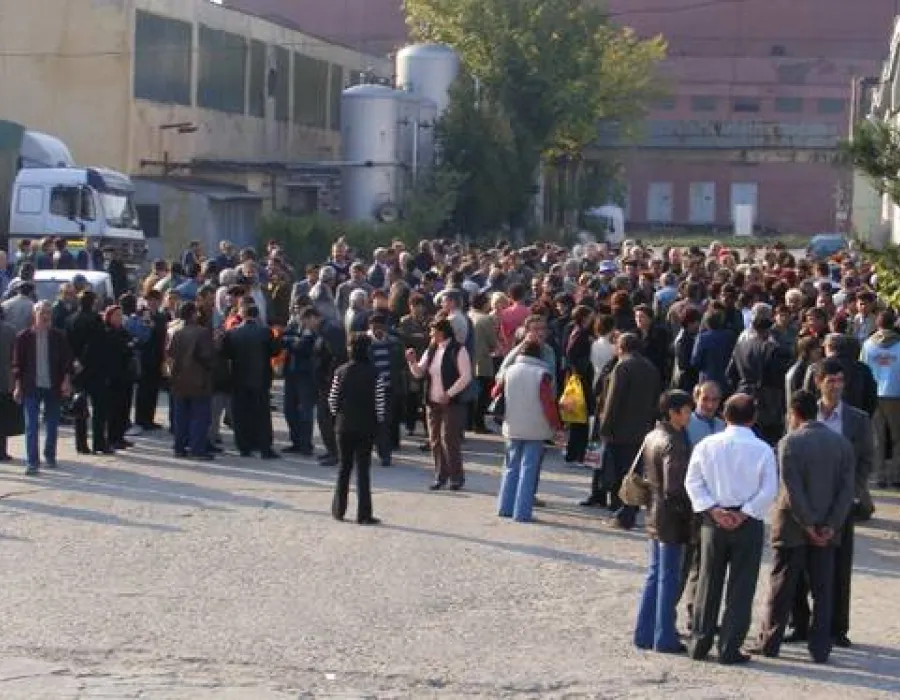 Foto Mehedinţeni, nu uitaţi de Bursa Locurilor de Muncă!