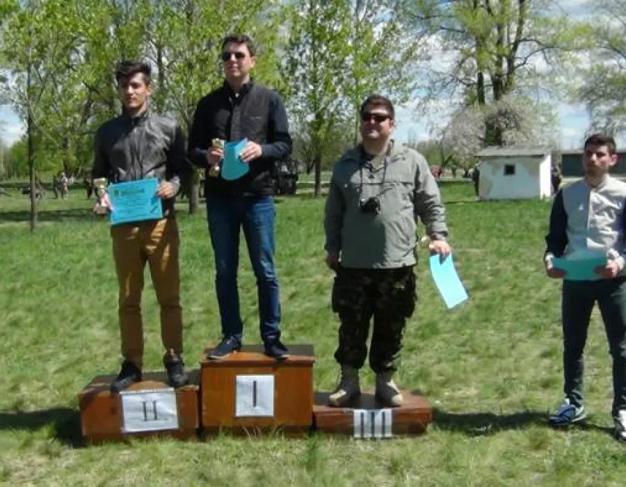 Foto «Ediţie Specială», din nou pe podium