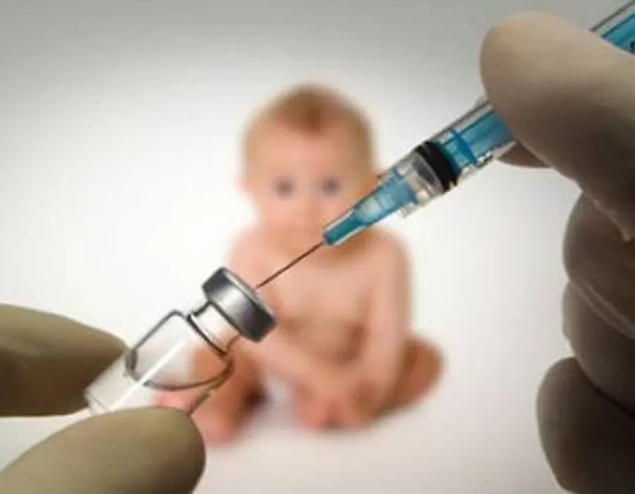 Foto Craiovenii, pro şi contra vaccinării