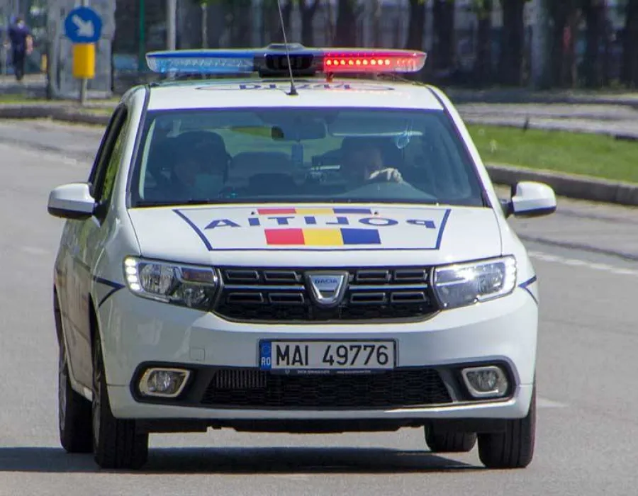 Foto Ancheta deschisă la Craiova după apariția unor imagini cu o persoană care ar folosi o armă