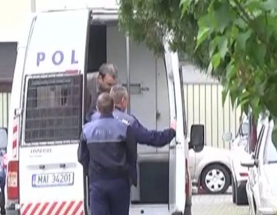 Foto DARIUS VÂLCOV, urmărit penal într-un nou dosar. Fostul ministru este acuzat de trafic de influenţă