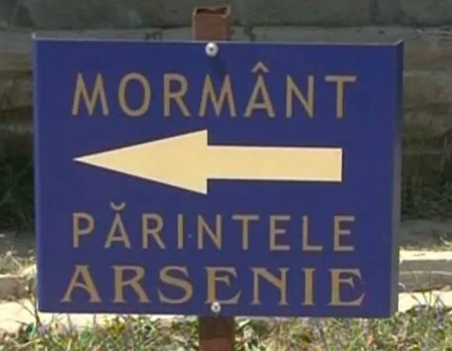Foto VIDEO / Declaraţii halucinante ale bărbatului care a profanat mormântul lui Arsenie Boca: "El mi-a cerut să-l dezgrop"