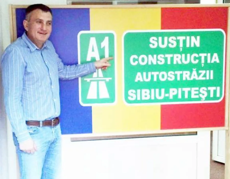 Foto A fost semnat contractul pentru AUTOSTRADA Piteşti – Râmnicu Vâlcea - Sibiu
