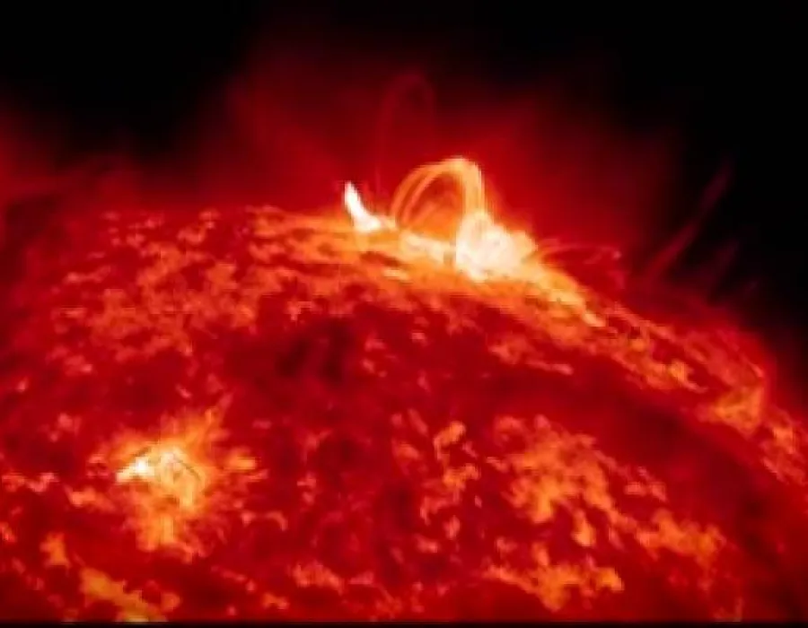 Foto VIDEO / Pământul, lovit de cea mai puternică FURTUNĂ SOLARĂ din ultimii 10 ani