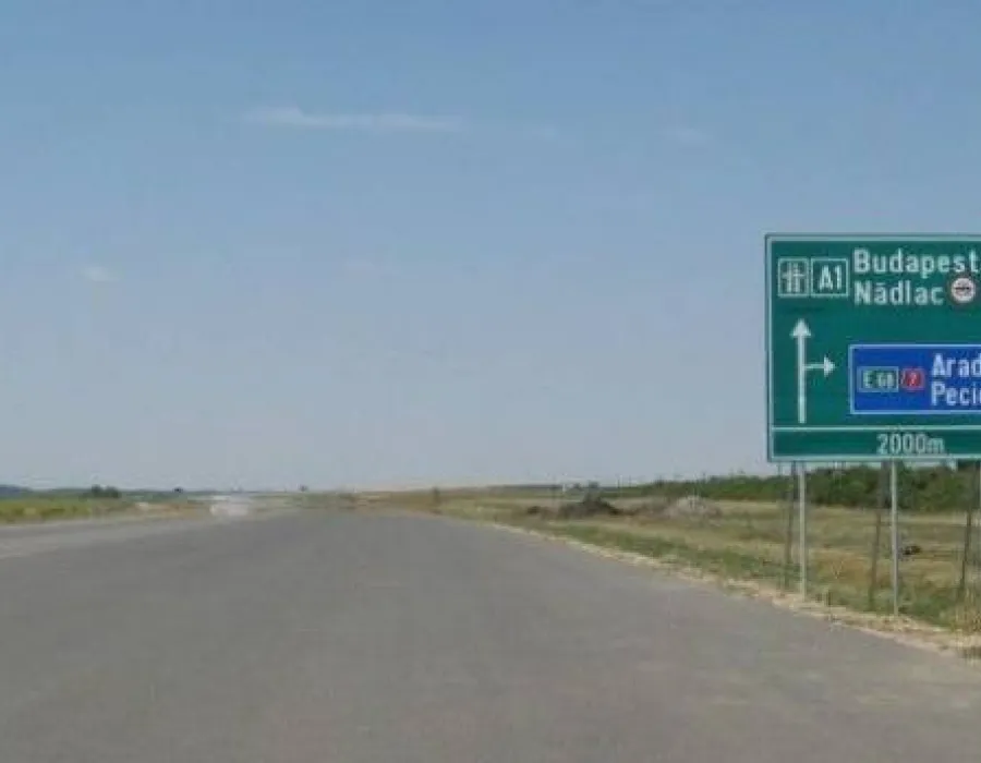 Foto Premieră pentru infrastructura României. Se deschide punctul de trecere a frontierei pe AUTOSTRADA NĂDLAC