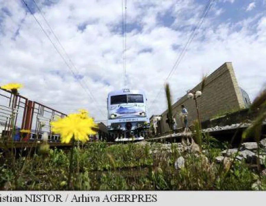 Foto Viteza de circulaţie a trenurilor se reduce cu până la 30km/h, din cauza caniculei