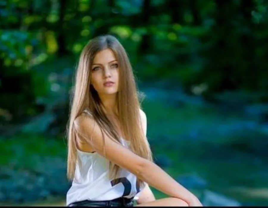 Foto Revolta unei profesoare după eliminarea elevei de nota 10 de la Bac 2015: “Este INUMAN”