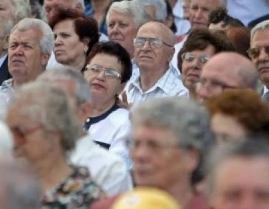 Foto Decizii importante pentru anumite categorii pensionari. Anunţul a fost făcut de la Cotroceni. Cine este vizat