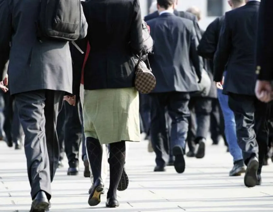 Foto GATA! Din 21 iulie 2015, românii vor putea scăpa de datorii