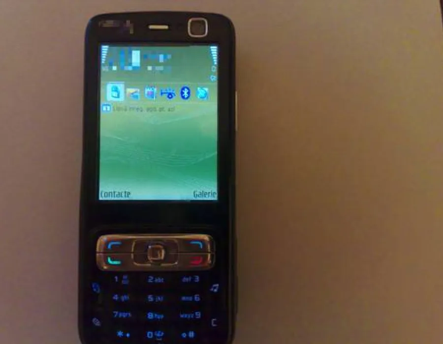 Foto NU RĂSPUNDEŢI la numărul acesta de telefon! Vă distruge cartela SIM şi mobilul