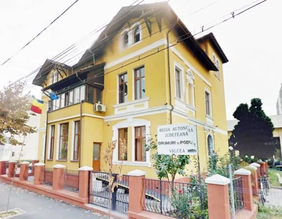 Foto RAJDP Vâlcea, prădată de hoţi!