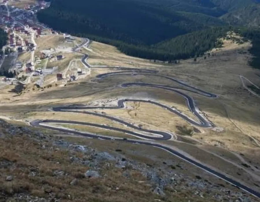Foto VIDEO / Declaraţia unui fost angajat CNADNR care dă fiori şoferilor: "Transalpina înseamnă moarte".