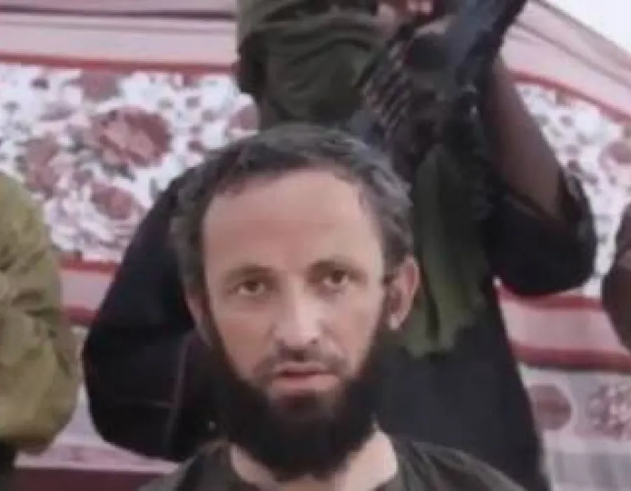 Foto VIDEO / IMAGINI ŞOCANTE. Teroriştii au publicat o ÎNREGISTRARE cu românul răpit în Burkina Faso