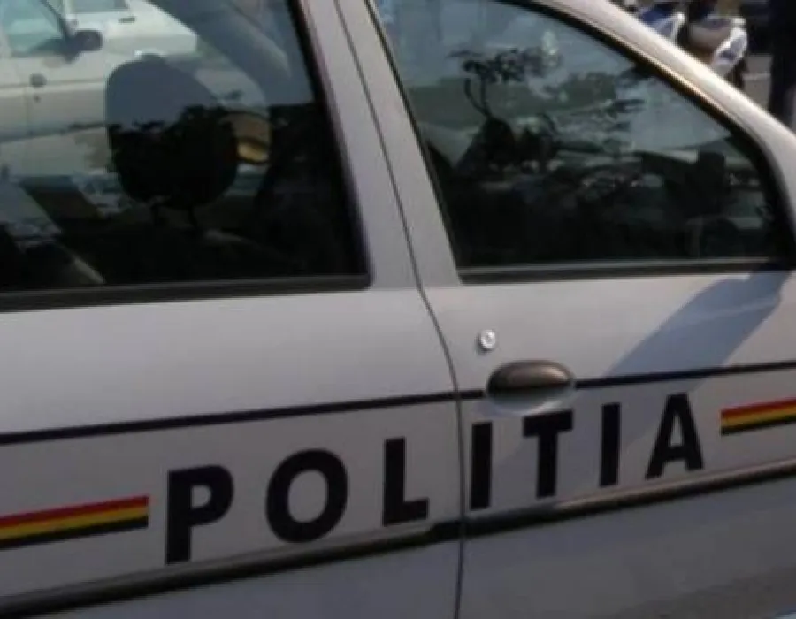 Foto Scandal la un spital din Drobeta-Turnu Severin: O doctoriţă şi o poliţistă, lovite de rudele unei paciente