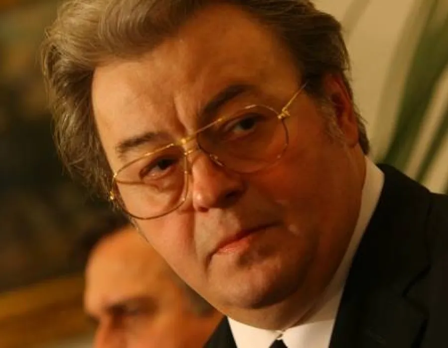 Foto Corneliu Vadim Tudor A MURIT