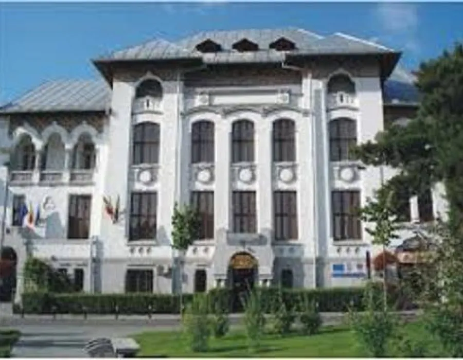 Foto Ziua Mondială a Educaţiei, la Muzeul Olteniei