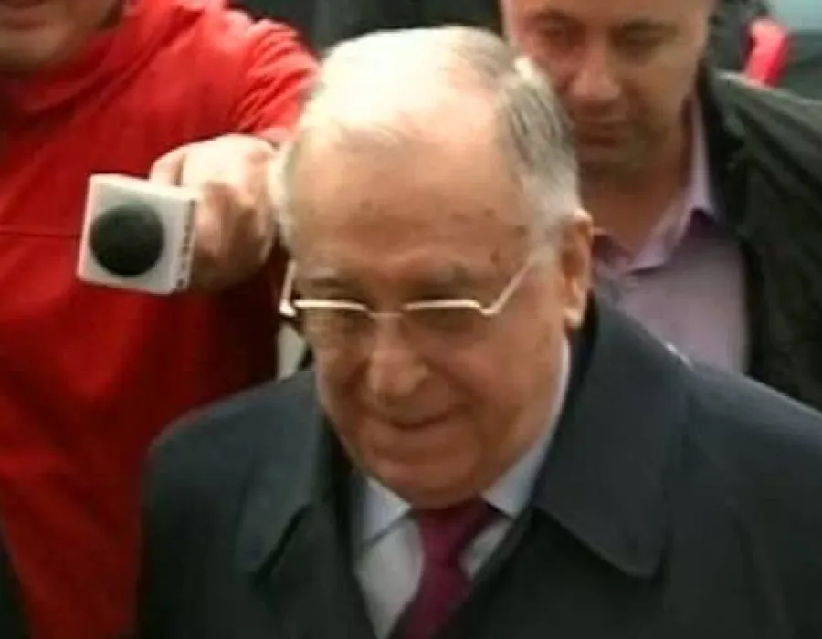 Foto DOSARUL MINERIADEI. Ion Iliescu, URMĂRIT PENAL pentru infracţiuni contra umanităţii UPDATE