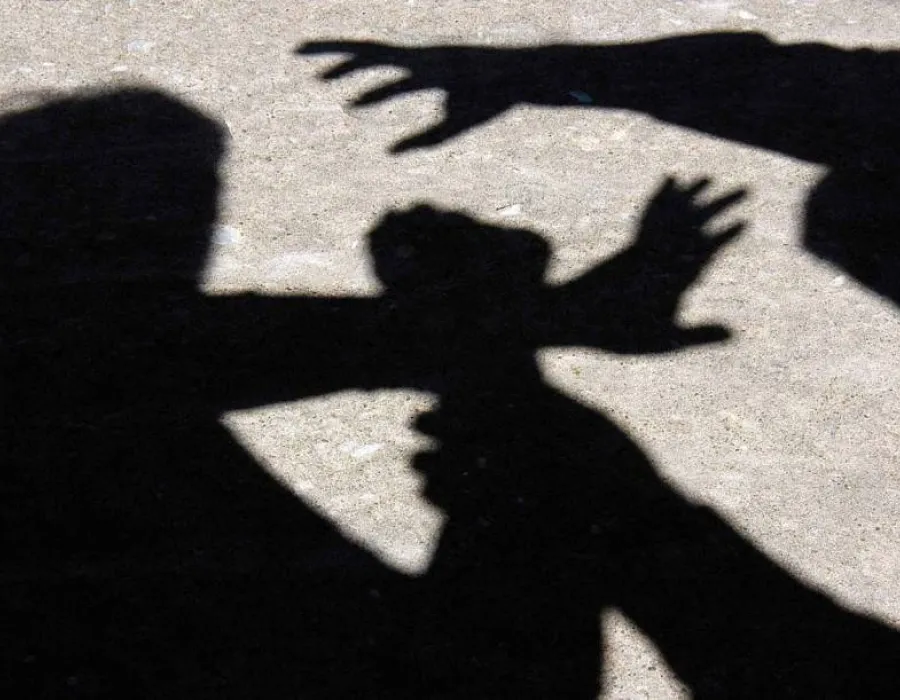 Foto VIDEO / Şi-a omorât mama în bătaie