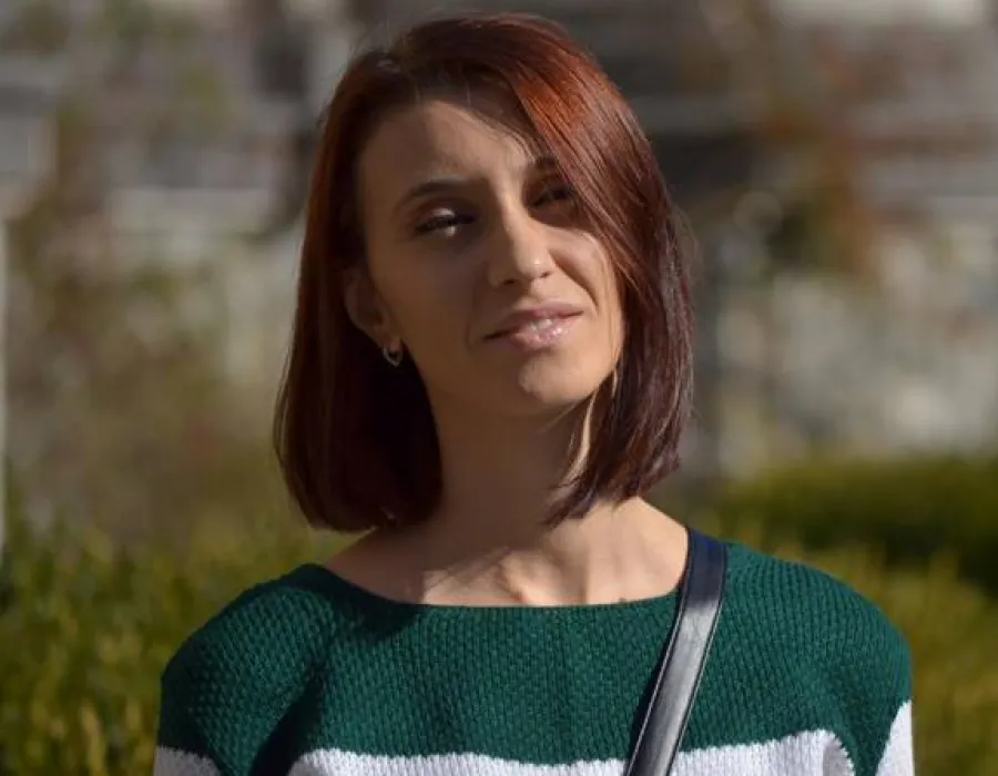 Foto Tânără din VÂLCEA, rănită grav în clubul COLECTIV