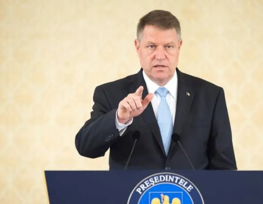 Foto VIDEO / Klaus Iohannis l-a desemnat PREMIER INTERIMAR pe Sorin Cîmpeanu