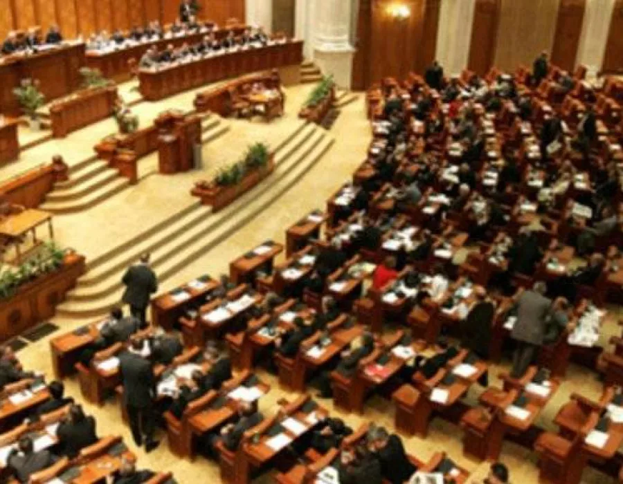 Foto Audierile în comisii. 14 miniștri, aviz pozitiv. Cristina Guseth a fost validată pozitiv de comisie