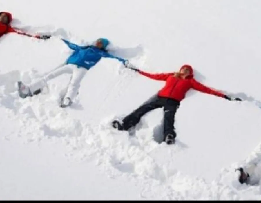 Foto CALENDAR AN ŞCOLAR: Elevii iau trei săptămâni vacanţă de iarnă
