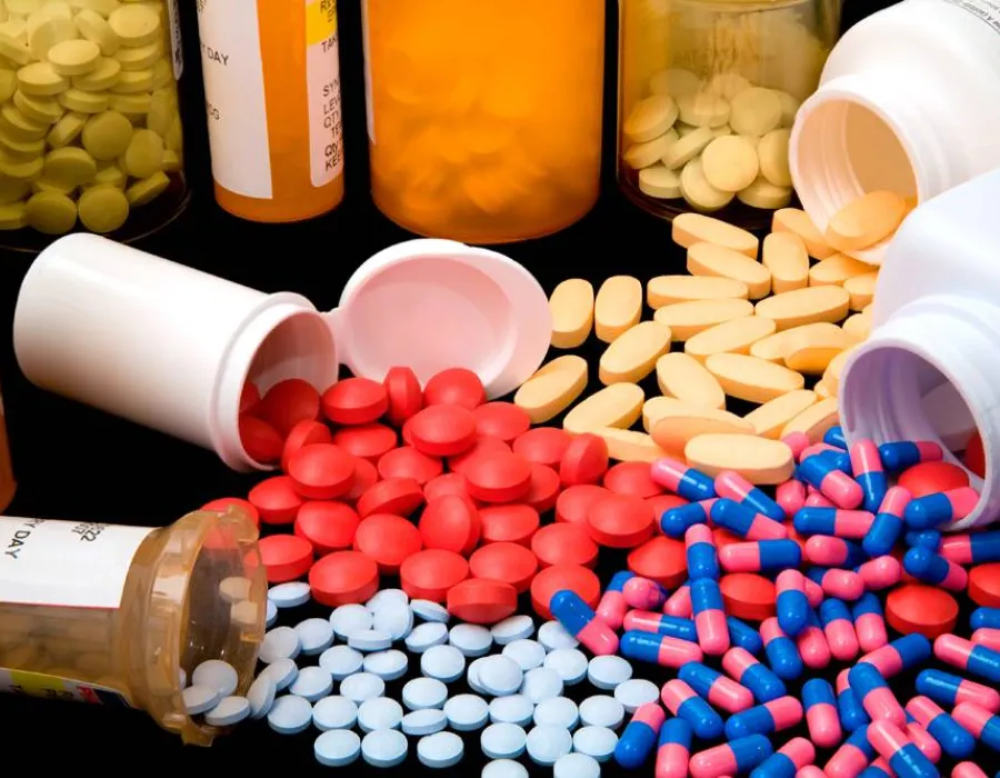 Foto Doctor în chimie: Toate medicamentele sunt fabricate pentru a reduce populația – VIDEO