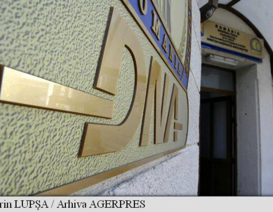 Foto DNA: Șefi din Poliţia de Frontieră Giurgiu şi Calafat, trimişi în judecată în stare de arest preventiv