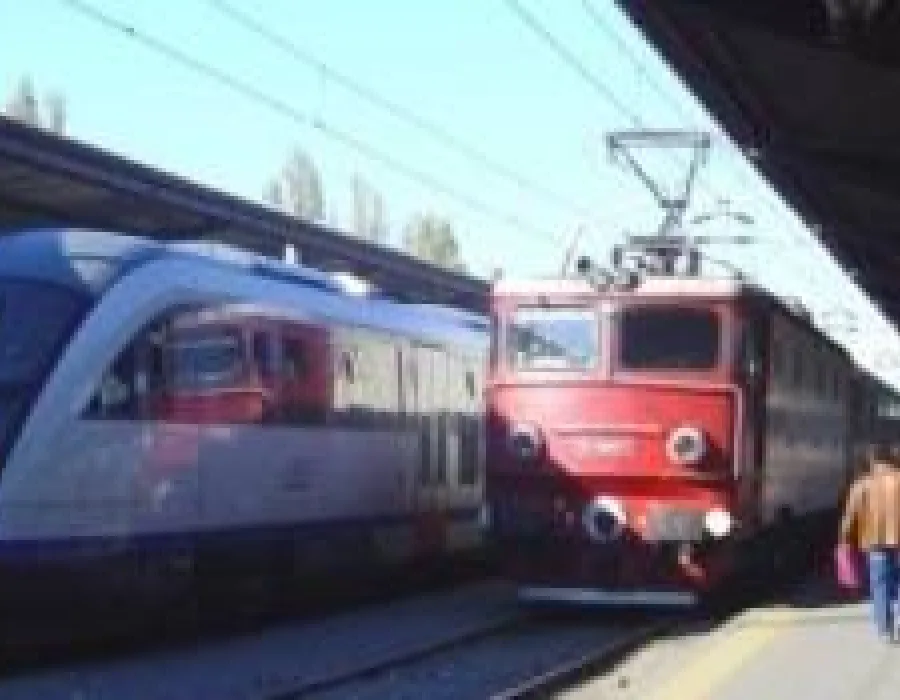 Foto Călătorii pot obține date despre poziția exactă a unui tren, folosind un program disponibil pe site-ul CFR